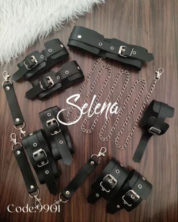 اکسسوری چرم زنانه کد 9901 یا 8552