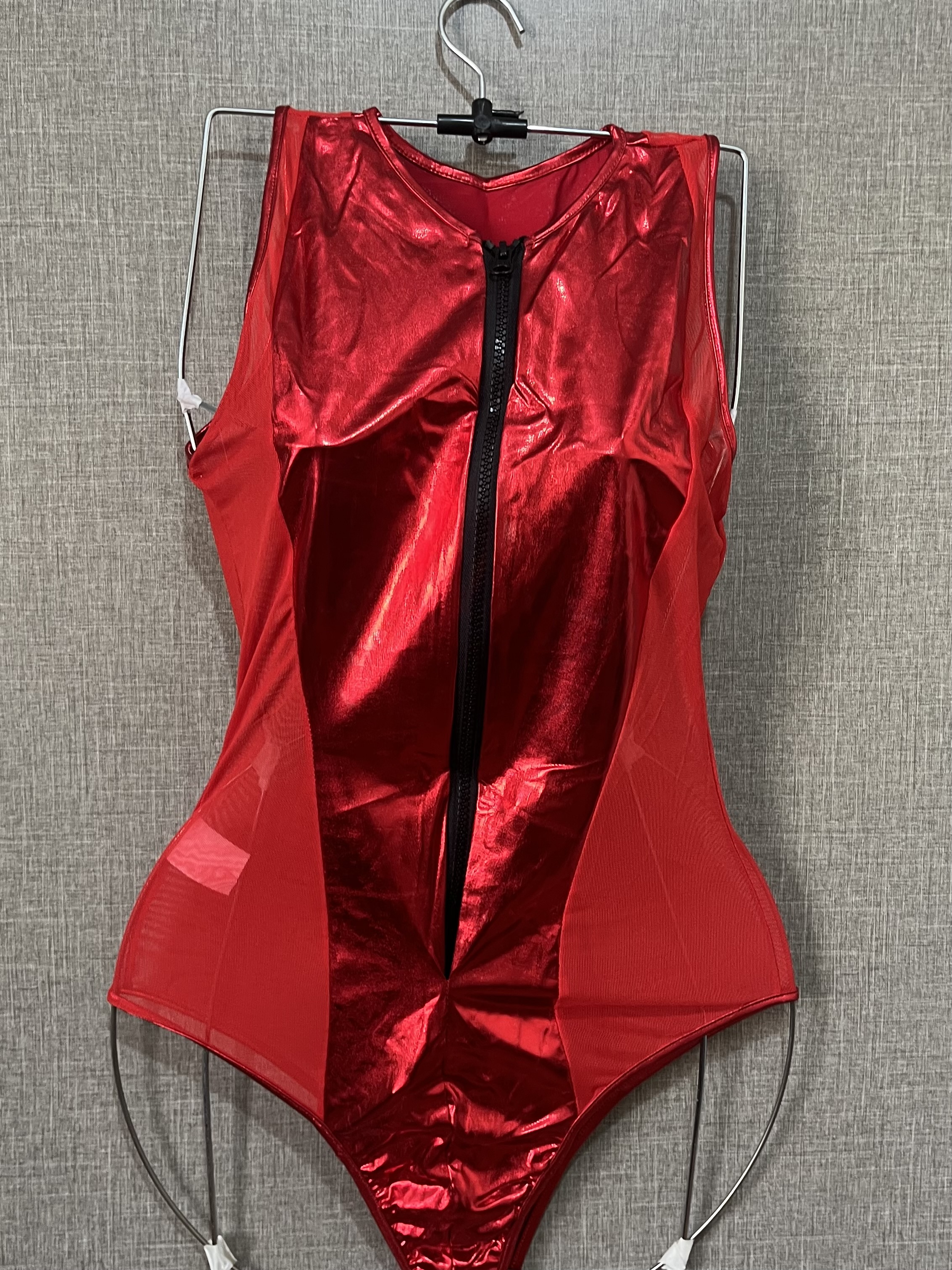 لباس زنانه لباسخواب فانتزی بادی زیپدار قرمز دیسکویی براق