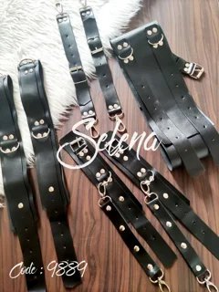 اکسسوری چرم زنانه کد 9889