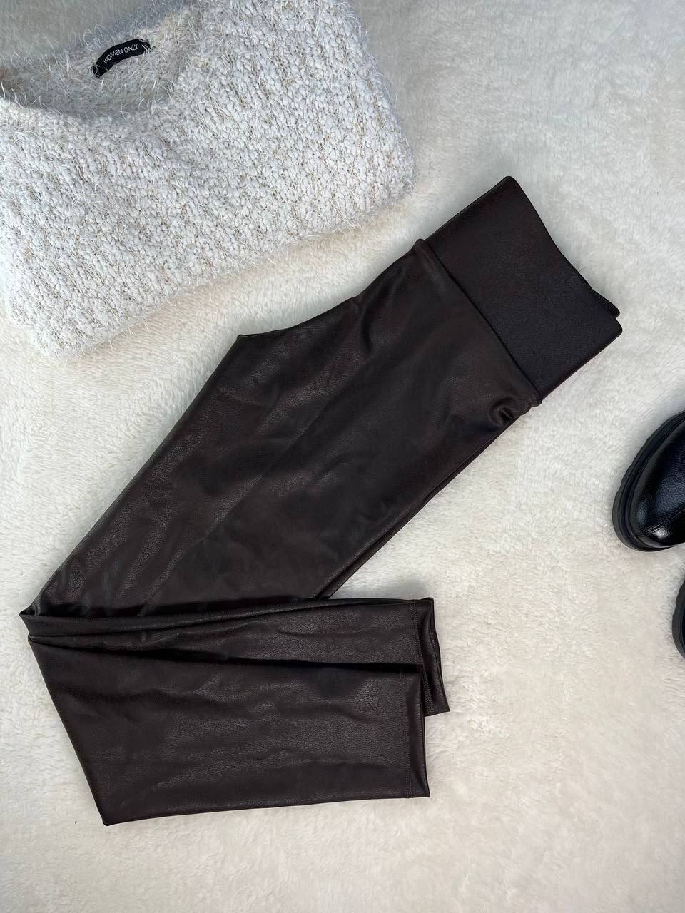 لگ زنانه شلوار کمر پهن طرح چرم کد 322